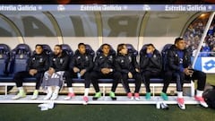 Banquillo del Real Madrid: Tejero, Carvajal, Mariano, Keylor Navas, Modric, Benzema y Casemiro.