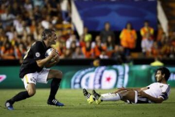 Jeremy Toulalan y Dani Parejo.