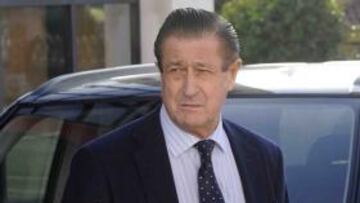 <b>OFICIAL. </b>Vega-Arango presentará hoy a Manolo, nuevo técnico.