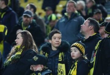 Seguidores en el estadio.