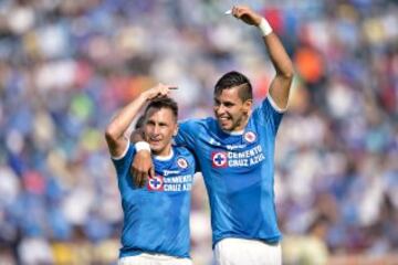 Las Águilas del América terminaron dando una voltereta histórica ante Cruz Azul tras ir perdiendo al medio tiempo por tres goles.