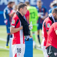 1x1 del Athletic: De Marcos, asistente y Raúl García, desatado