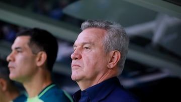 Soccer Football - International Friendly - Mexico v Ecuador - Akron Stadium, Guadalajara, Mexico - October 14, 2025 Mexico coach Javier Aguirre before the match REUTERS/Eloisa Sanchez