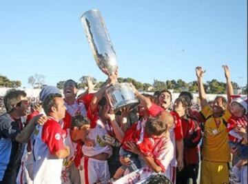 San Felipe sorprendió en 2009 quedándose con el título. En la final venció 3-0 a Iquique.