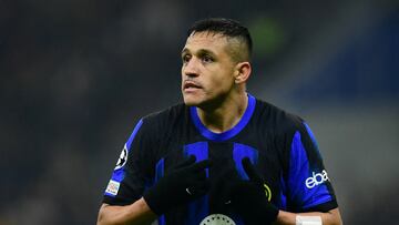 Soccer Football - Champions League - Group D - Inter Milan v Real Sociedad - San Siro, Milan, Italy - December 12, 2023 Inter Milan's Alexis Sanchez reacts REUTERS/Daniele Mascolo