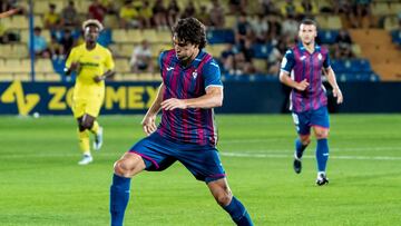 Blanco Leschuk frente al Villarreal B