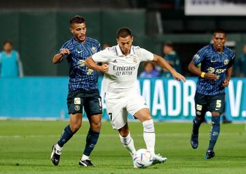 Eden Hazard in action against Club América.