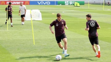 Müller y Hofmann, durante el entrenamiento con Alemania.