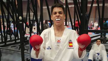 Víctor Cuerva ganó la medalla de oro en su categoría (-55 kg).