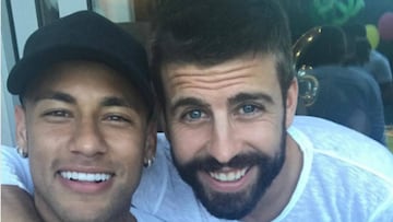 Neymar y Piqu&eacute;. 