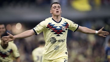 Llegó al América con poco cartel y ahora es de los preferidos de Miguel Herrera y la afición de las Águilas. Ante la baja de varios elementos, Viñas será clave en el ataque azulcrema.