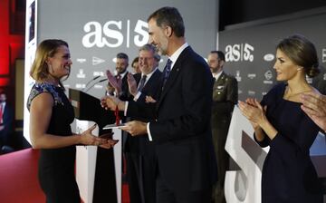 Mejor deportista femenina española. La nadadora Mireia Belmonte, triple corona: olímpica, mundial y europea.