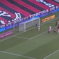 Paulo Díaz al rescate de River con un cabezazo en el final