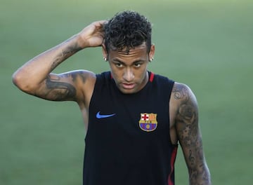 Neymar pictured in today's training session in Miami.