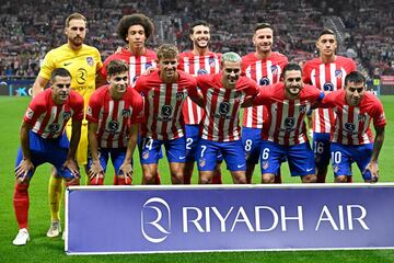 Once inicial del Atlético de Madrid. Jan Oblak, Axel Witsel, Mario Hermoso, Saúl Ñíguez, Nahuel Molina, César Azpilicueta, Rodrigo Riquelme, Antoine Griezmann, Koke y Ángel Correa.