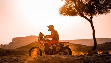 04 Cornejo Florimo Jose Ignacio (chl), Honda, Monster Energy Honda Team 2021, Motul, Moto, Bike, action during the 5th stage of the Dakar 2021 between Riyadh and Buraydah, in Saudi Arabia on January 7, 2021 - Photo Antonin Vincent / DPPI
 AFP7 
 07/01/2021 ONLY FOR USE IN SPAIN