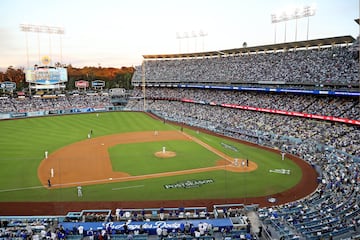 New York Yankees y Los Angeles Dodgers se enfrentarán por 12da vez en el Clásico de Otoño de las Grandes Ligas a partir de este viernes 25 de octubre.