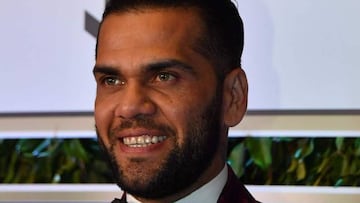 Alves dice que mintió por miedo a confesar “la infidelidad a su mujer”