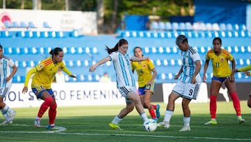 La Selección Colombia perdió con Argentina, pero logró la clasificación
