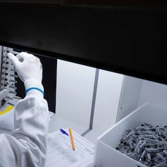 Una vacuna china probada en humanos logra inducir una reacción inmune ante el virus