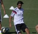 Carlo Ancelotti cede y Sami Khedira seguirá esta temporada