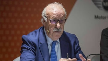 Vicente del Bosque durante su intervención en un foro en Vitoria-Gasteiz (Álava).
