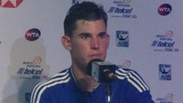 Dominic Thiem no oculta su afici&oacute;n por el Chelsea.