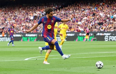 Ferran Torres marca el 2-0 al Espanyol. 