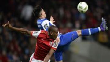 Héctor Herrera jugó el partido completo en Braga.