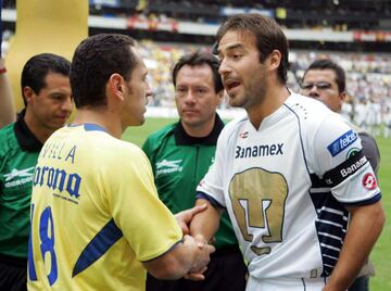 Durante 10 años se encargó de ser un líder de la central y fue un pilar en el bicampeonato de 2004. 