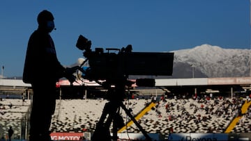 Futbol, Colo Colo vs Everton.