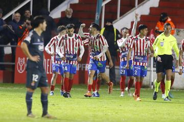 2-0. Sito Barrera celebra el segundo gol que marca en el minuto 80 de partido.