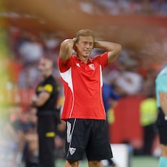 El dramón del Sevilla en Bilbao: apenas tiene para un 11