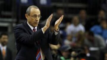 Ettore Messina, durante un partido con el CSKA.