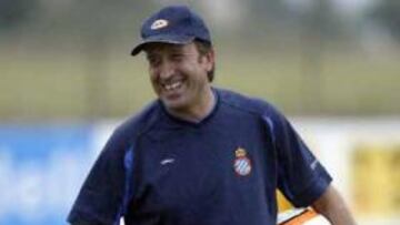 <B>ONCE DECIDIDO.</B> Lotina ha asegurado que tan sólo mantiene la duda de Juanfran. El ex madridista será titular, pero aún no sabe si en la derecha o en la izquierda.