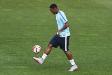 Anthony Martial pasó de Mónaco al Manchester United por cerca de 50 millones de euros, estando avaluado en 22.1 millones de euros. Es decir, 27.9 millones de euros de más.