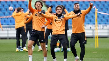 Enes ?nal, Luis Milla y Diego Rico.