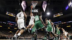 Dec 14, 2016; San Antonio, TX, USA; San Antonio Spurs power forward David Lee (10) shoots the ball as Boston Celtics small forward Jae Crowder (99) and Amir Johnson (90) look on during the first half at AT&amp;T Center. Mandatory Credit: Soobum Im-USA TODAY Sports