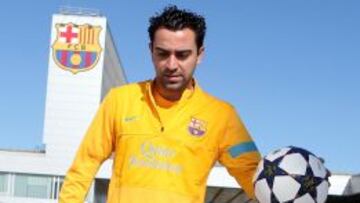 Tanto Xavi como Jordi Alba se entrenaron ayer al mismo ritmo que el resto del equipo.