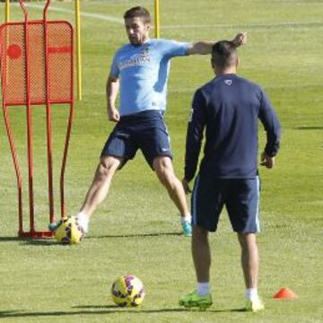 Gabi, el capitán del Atlético, regresará esta tarde al equipo titular de Simeone. Ayer se entrenó con normalidad.
