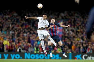Aprobados y suspensos del Real Madrid contra el Barcelona: letal Benzema, insuperable Camavinga