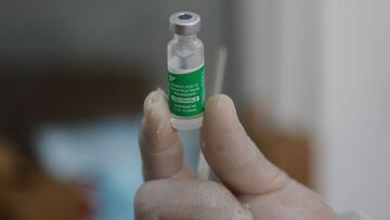 Un anciano se contagia de COVID tras ser vacunado de las dos dosis, pero es asintomático