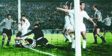 A su retirada en 1966 ocupó el cargo de entrenador. De 1969 a 1970 fue nombrado asesor técnico de la selección de Francia. Los reconocimientos no han cesado de premiar a su legendaria figura, fue elegido 2º mejor jugador francés del Siglo XX por IFFHS y 3º mejor jugador francés del Siglo XX por France Football. 