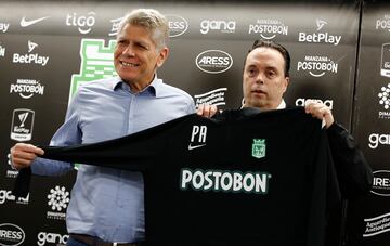 Paulo Autuori fue presentado en Atlético Nacional. El entrenador brasileño se mostró muy feliz por su regreso