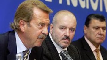 <b>DISCREPANCIAS. </b>Francisco Medina Fernández-Aceytuno, junto al presidente de la entidad blanquiazul, Miguel Concepción.