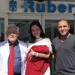 Roberto Carlos tiene 11 hijos, el último es Marina con casi 1 año