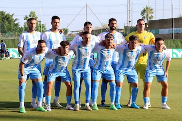 El Málaga presenta sus equipaciones: tradición, raíces autóctonas y trasgresión