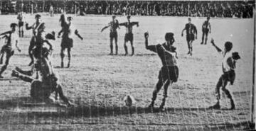 El último partido de Copa que se jugó en el Metropolitano antes de su demolición en 1966, fue el Atlético de Madrid ante el Real Madrid.