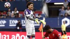 Memo Ochoa es votado como el mejor jugador del Granada en la temporada