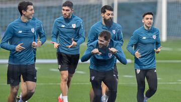 13/02/21 FUTBOL ENTRENAMIENTO ATHLETIC DE BILBAO JUGADORES GRUPO CORRIENDO
IÑIGO MARTINEZ